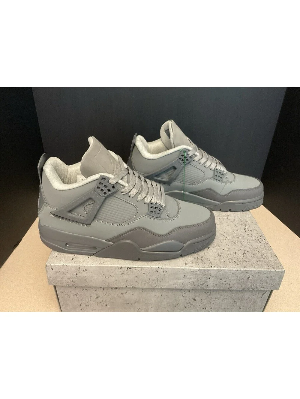 New! Nike Air Jordan 4 Retro SE 'Wet Cement' Smoke Grey/Iron Grey Shoes. SZ 8.